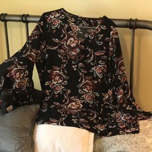 Alfani floral blouse